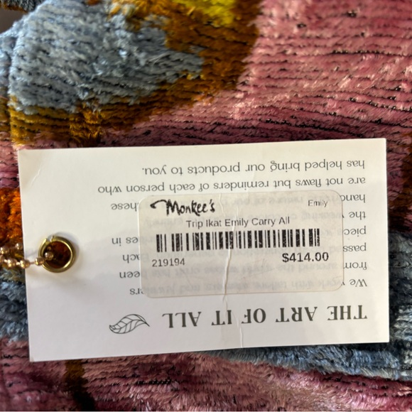 Wolf & Willa Emily carry all bag. Beautiful bag new with tags. - Picture 6 of 9